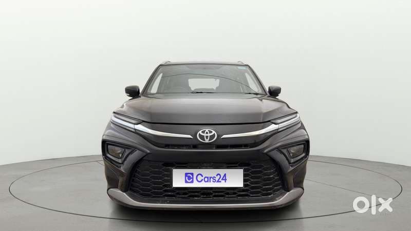 Toyota Urban Cruiser Taisor V 1.0 Petrol MT Dual Tone