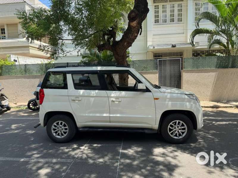 Mahindra TUV 1.5 T4